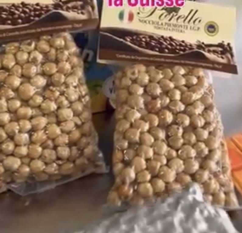 Tutti i DVDs: Noisette du Piémont  – Nuovo e nell'imballaggio originale da Pully venduto da yaa_rm7x 3