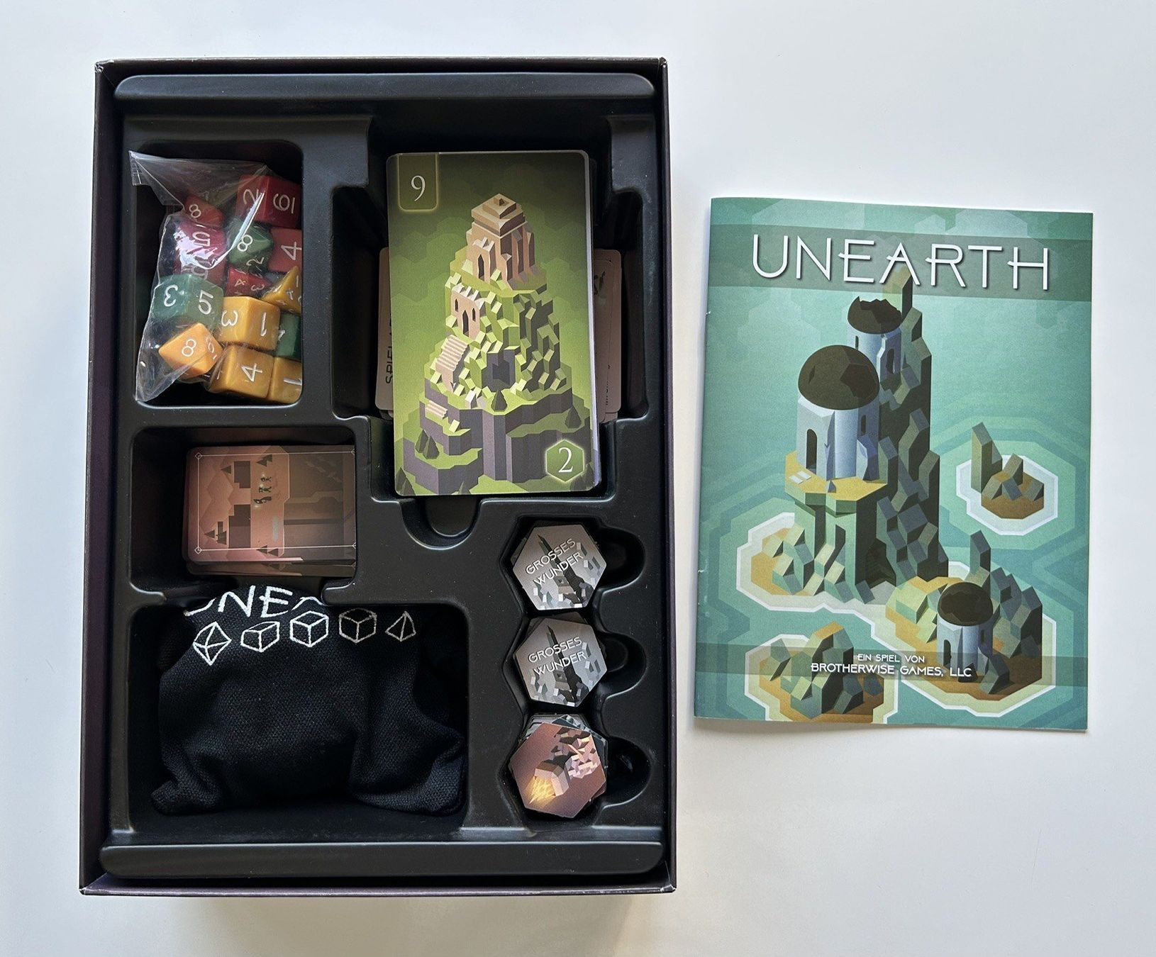 Giochi: Brettspiel "Unearth" - Brotherwise Games – Nuovo (secondo la descrizione) da Baar venduto da WhatTheFunk01 2