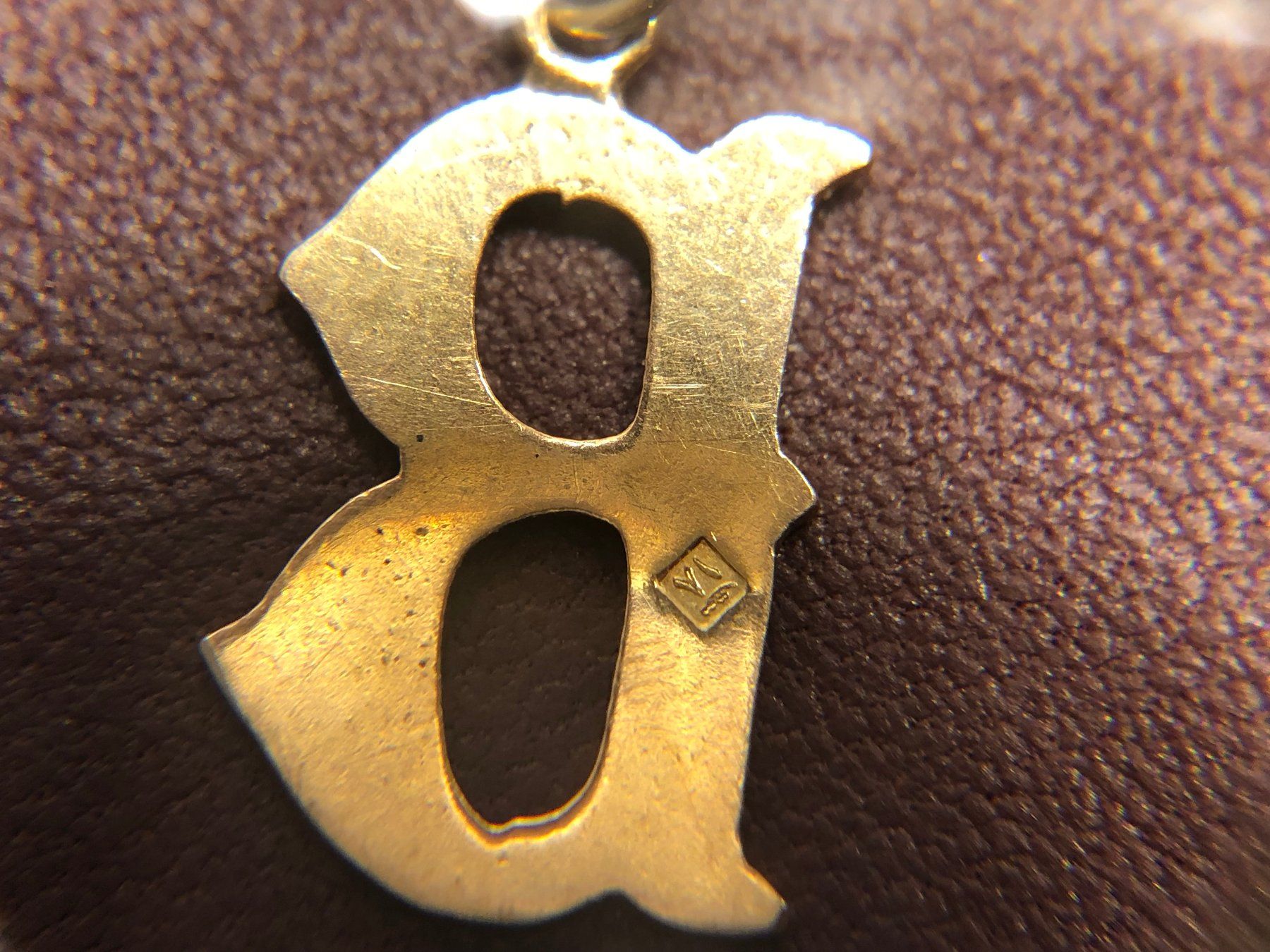 Ciondoli: Buchstabe "B" aus Gelbgold 18 Karat 750 – Usato da Bern venduto da bombich 6