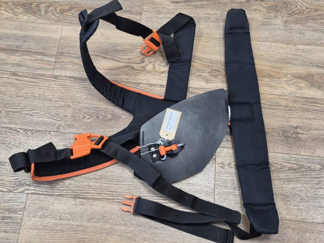 Attrezzatura da arrampicata: Stihl Forstgurt Advance Plus (Nr. 2) – Usato da Niederwil AG venduto da Maeder_AG 6