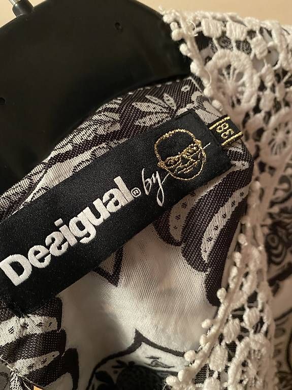 Kleider: Vestito Desigual – Neu und originalverpackt aus Massagno von lad_cv7t 2