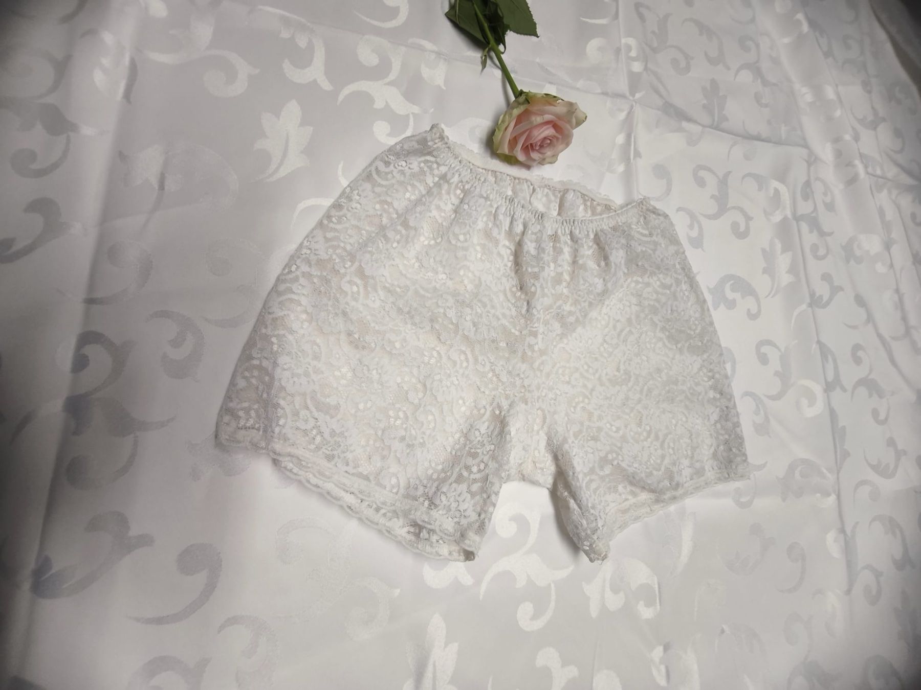 Altra biancheria intima: Spitze Shorts/Hotpants, Weiss, Gr S – Nuovo (secondo la descrizione) da Grenchen venduto da olecka24