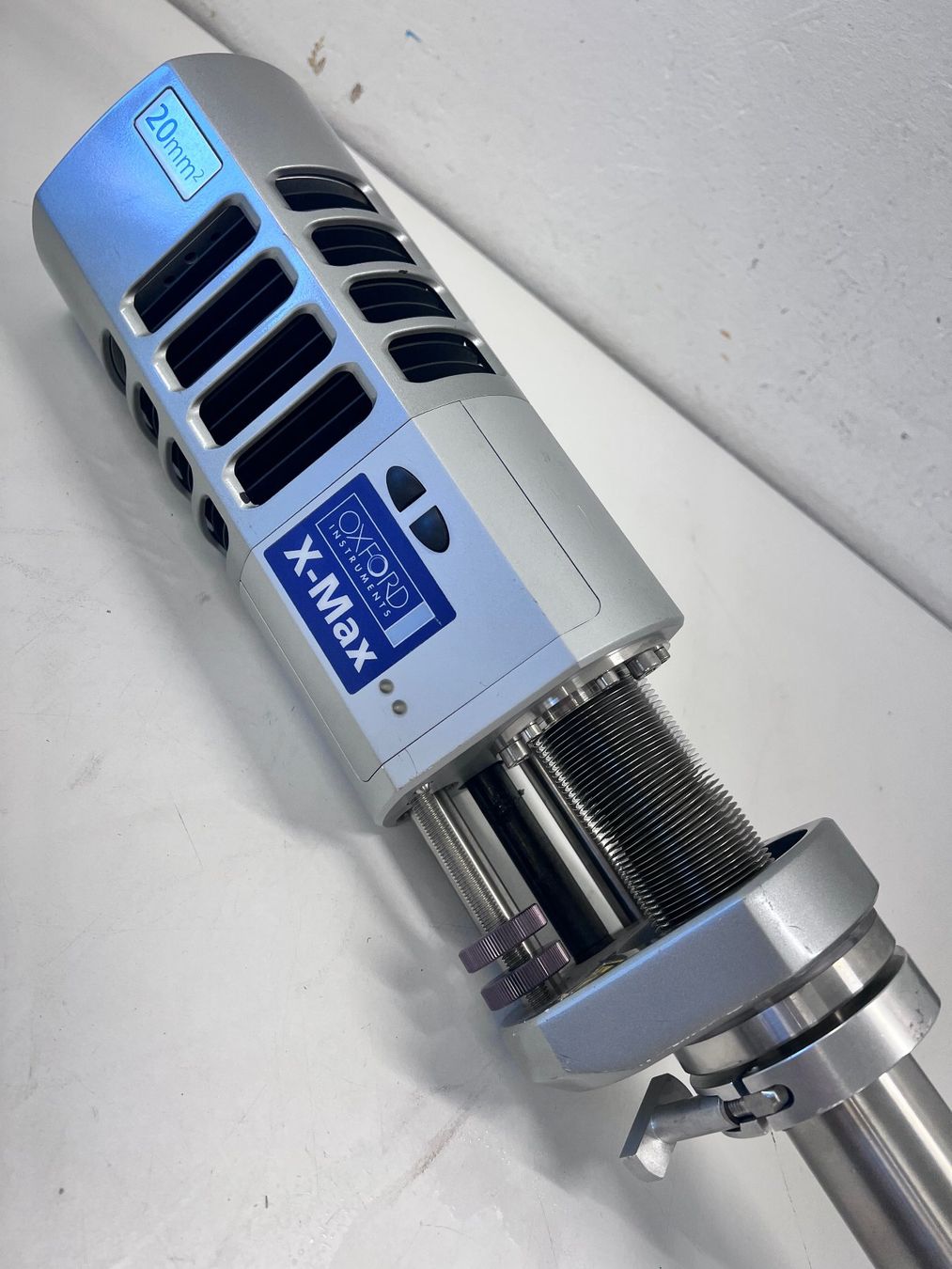 Laborzubehör: Oxford Instruments X-Max 51-XMX0003 20m² – Gebraucht aus Niederdorf von LeptonAG_Labor 6