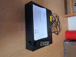 Stereoanlage, Tuner CD Player, Verstärker und Boxen