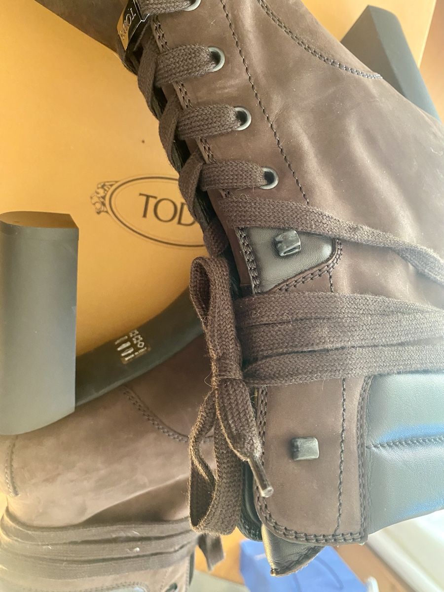Tod'S Damenschuhe: Schicke TOD'S Stiefeletten Gr.41 neu – Neu und originalverpackt aus Matten b. Interl von Kings-Fashion 2