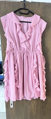 Vero Moda Kleid V-Ausschnitt kurz pink Grösse M neuwertig