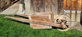 Holzkarrette antik