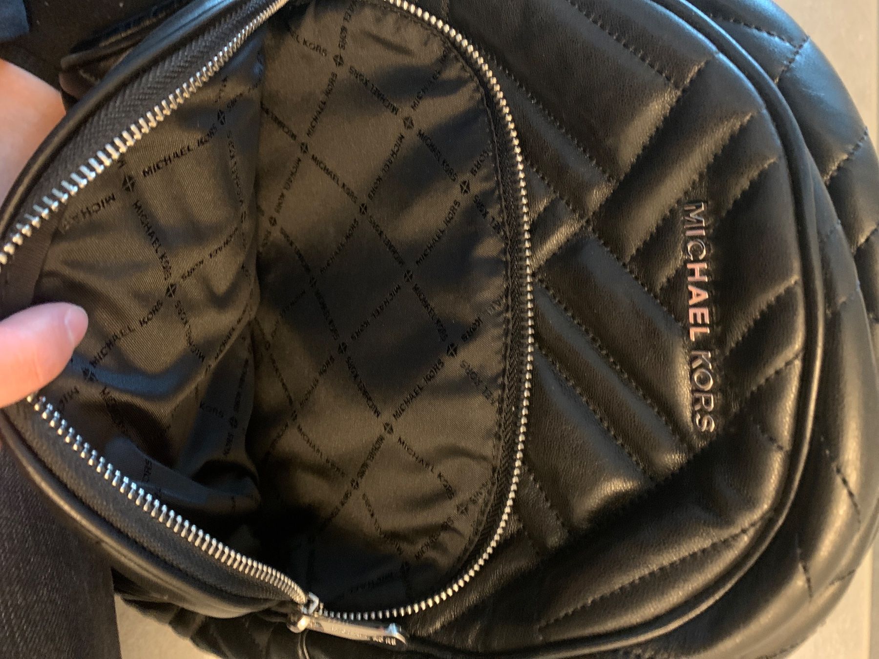 Michael Kors Sacs à dos: Michael Kors Rucksack – D'occasion à Thörishaus par peyersson 3