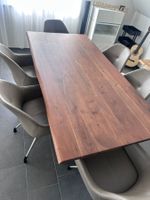 Esstisch aus Holz, wenig gebraucht