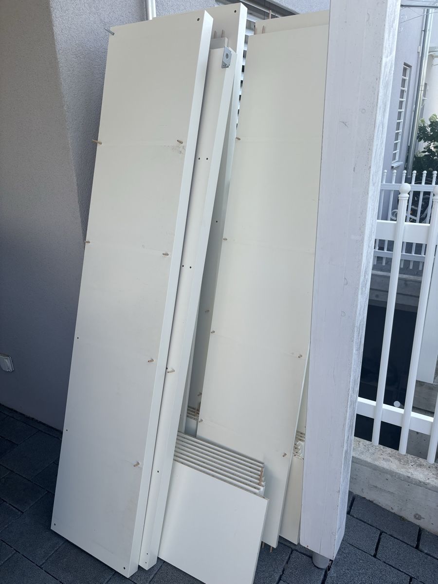Scaffali: IKEA Regal – Usato da Murten venduto da murten001 1