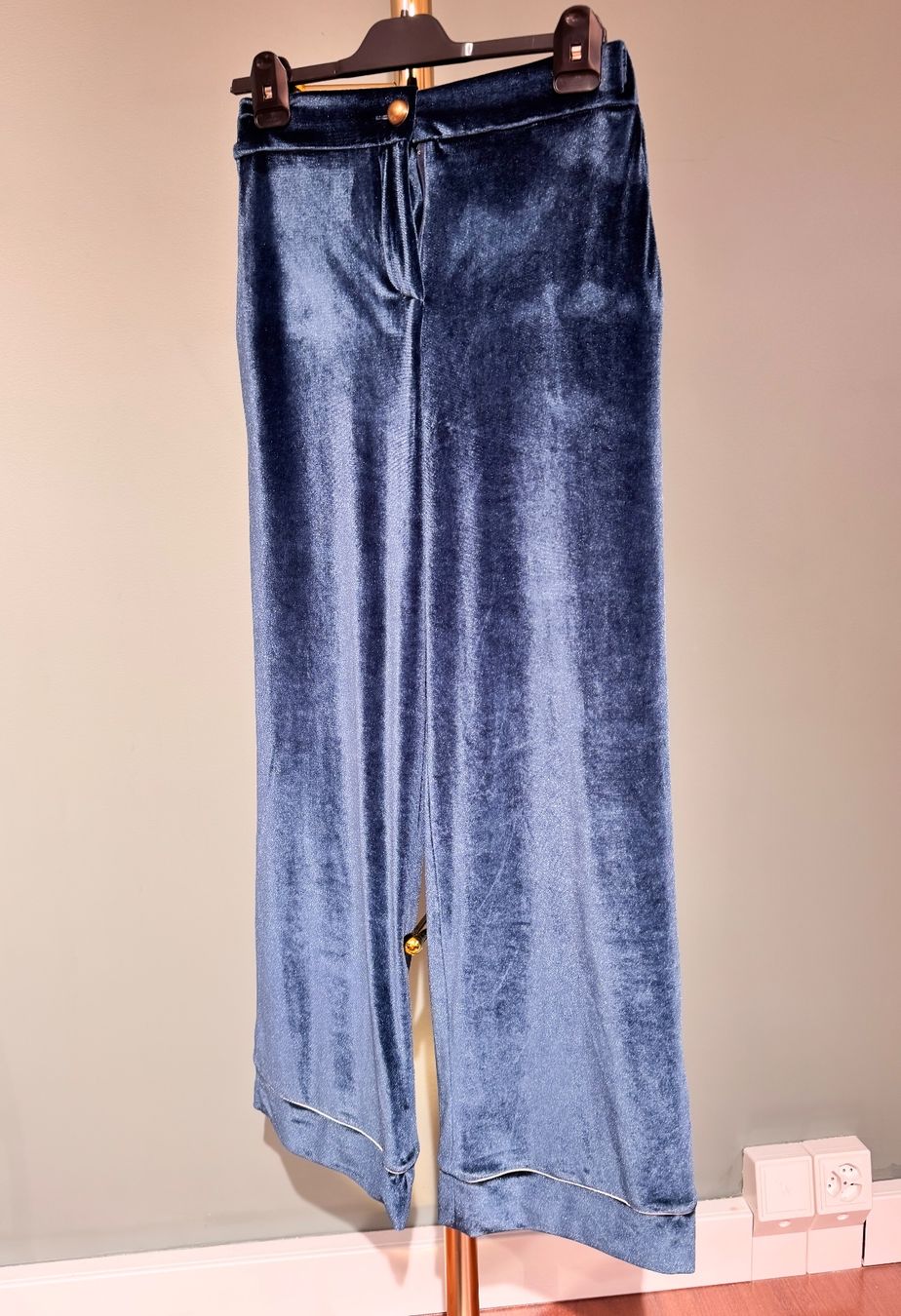 Pantaloni: Blaue Samthose – Usato da Zürich venduto da gregart 1