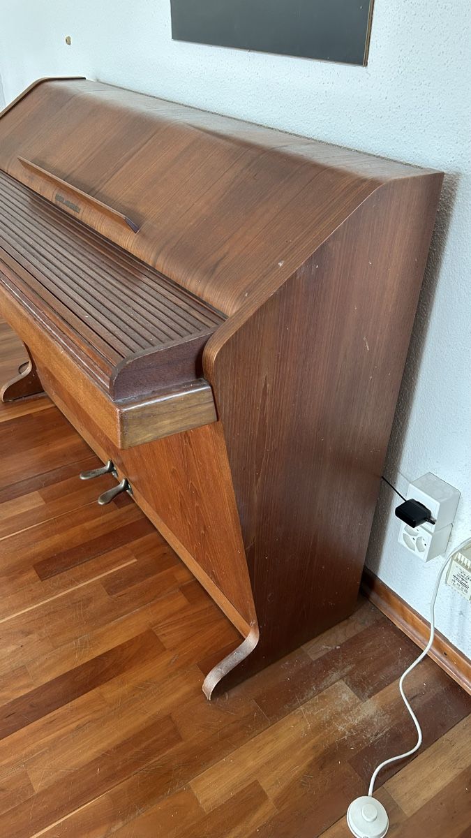 Instruments de musique: Klavier von Brødr. Jorgense – D'occasion à Rütihof par serouni5406 2