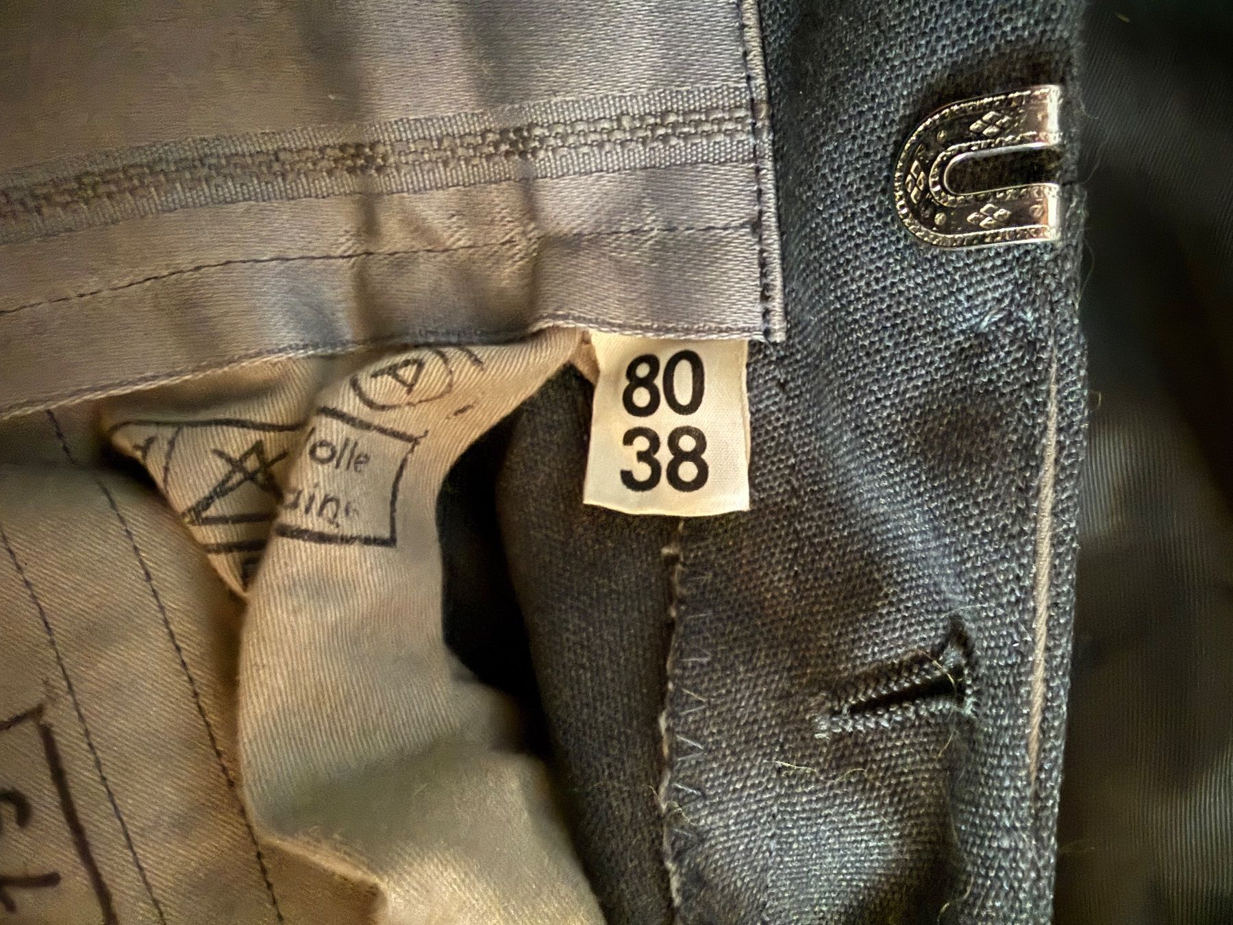Schweizer Armee Uniformi: CH Uniform Ord. 72 Flab – Usato da Wittnau venduto da Helvetia1 3