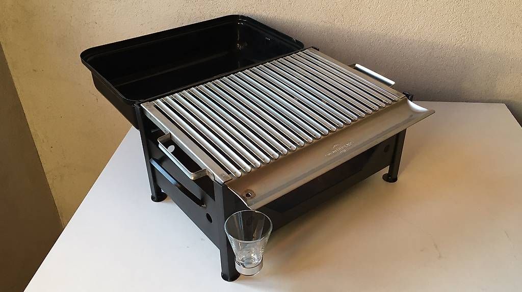 Griglie: Griglia BBQ a carbonella – Nuovo e nell'imballaggio originale da Vezia venduto da Curzio83 1