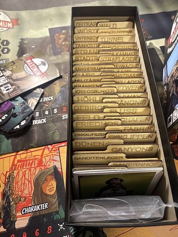 Jeux: Maximum Apocalypse mit Erweiterungen und Inlay – D'occasion à Trogen par Rico-Mittelholzer 1