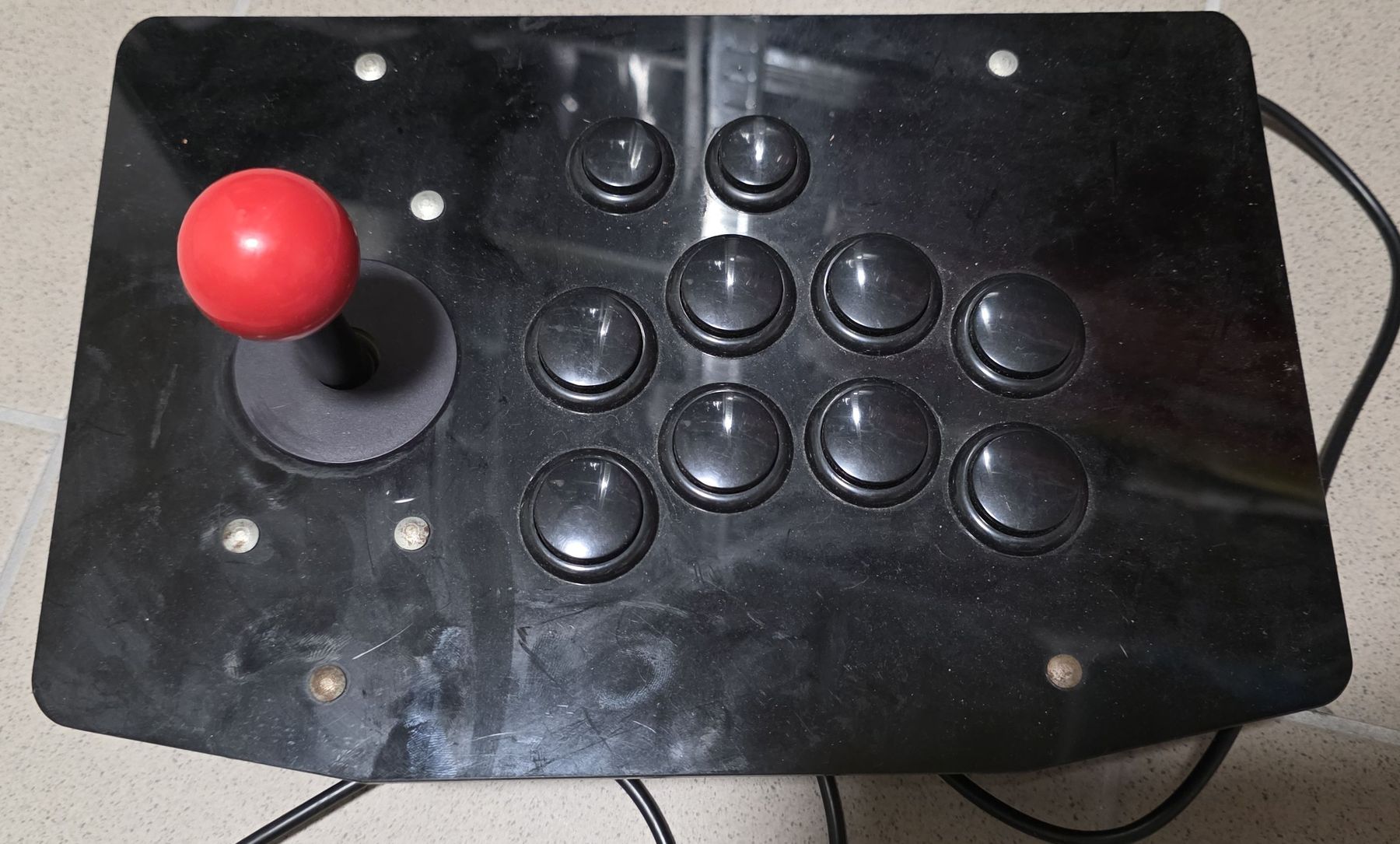 Manettes: Arcade Stick controller nero leva rossa stato usato – D'occasion à Winterthur par Lilith_Goetia
