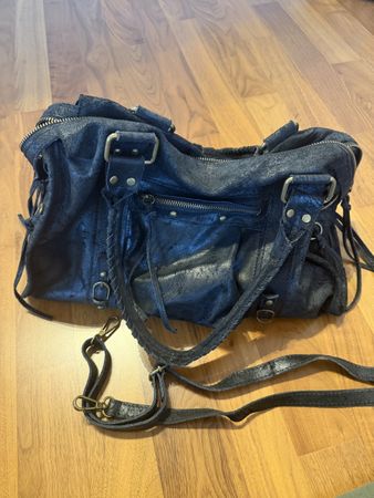 Damen Handtasche Leder schwarz Made in Italy gebraucht