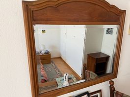 Miroirs avec cadre en bois 