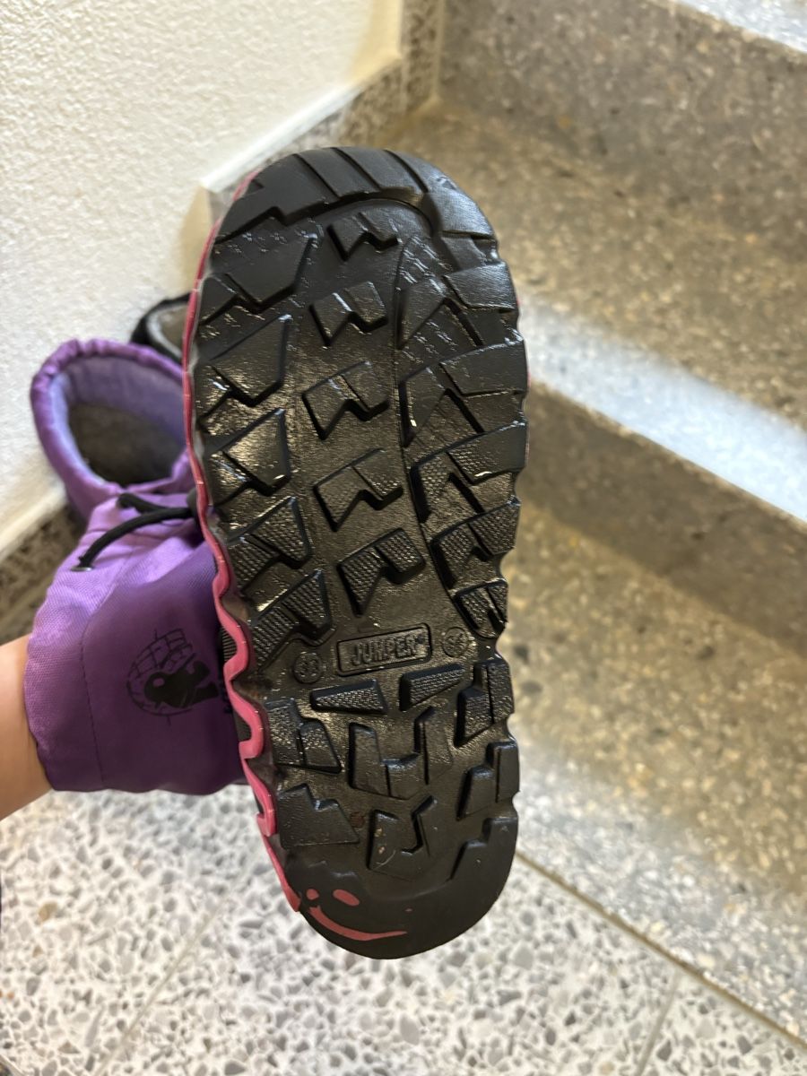 Scarpe per ragazze: Winterschuhe Mädchen Gr. 33/34 – Usato da Winterthur venduto da Baby117 4