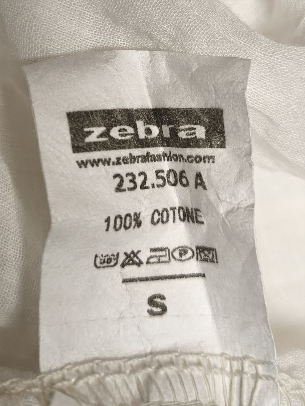 Zebra Kleider: Zebra Kleid Sommerkleid weiss Grösse S – Gebraucht aus Emmetten von SecondhandSiska 4