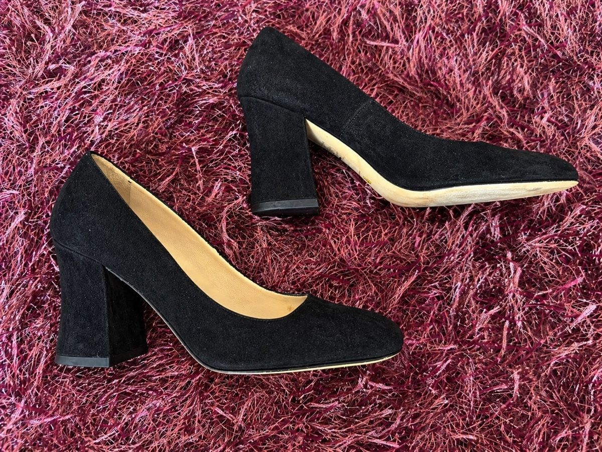 Stuart Weitzman Scarpe da donna: Stuart Weitzman Pumps Schwarz Wildleder, Grösse 38 – Usato da Bad Homburg v. d. H. venduto da ExclusiveArts