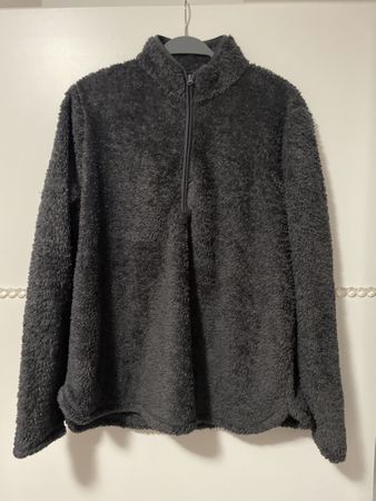 Pullover