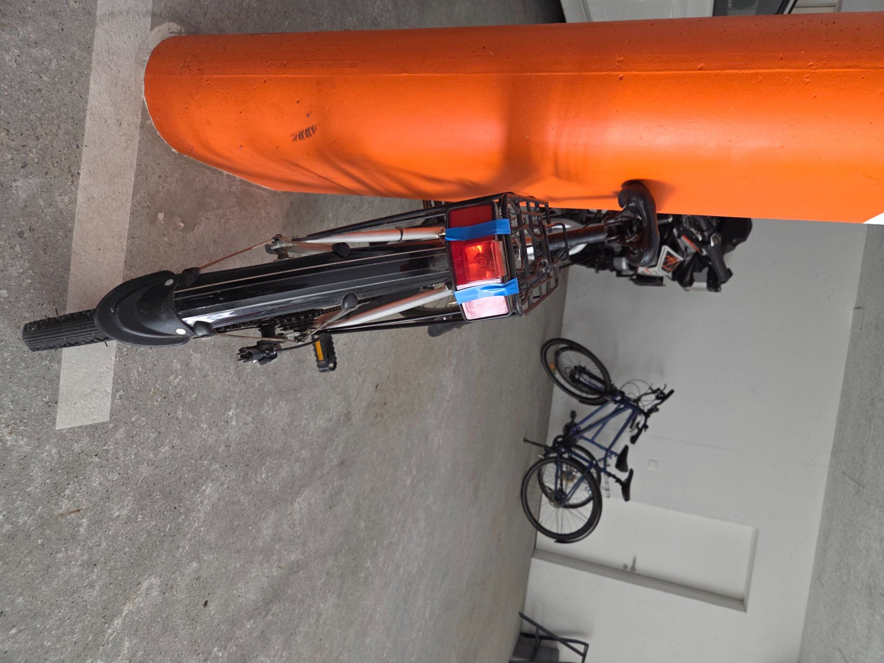 Biciclette: Vélo de ville marque "plus" – Usato da Ecublens VD venduto da but_flq7 3