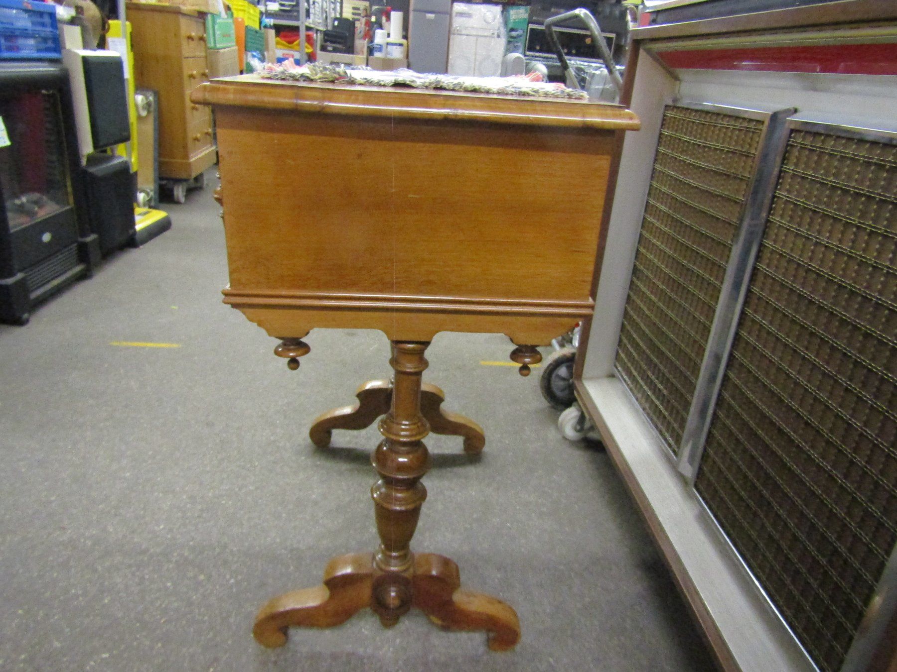 Commodes: Antikes Möbeli - Kommode - Sideboard   Bidermeier – D'occasion à Wädenswil par tome70 2