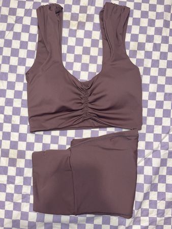 Completo sportivo Avalina viola Taglia S nuovo