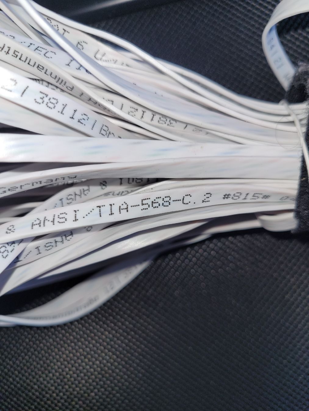 Cavi: LAN Kabel CAT.6 - Top Zustand! – Nuovo e nell'imballaggio originale da Bassersdorf venduto da arkais 1