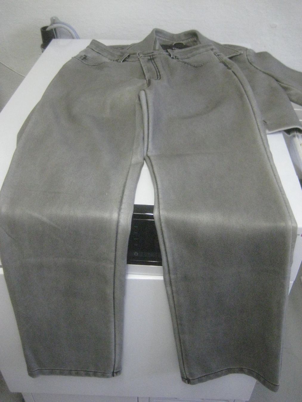 Completi & Tailleur: DAMEN HOSEN ANZUG – Usato da Uster venduto da flocke1 1