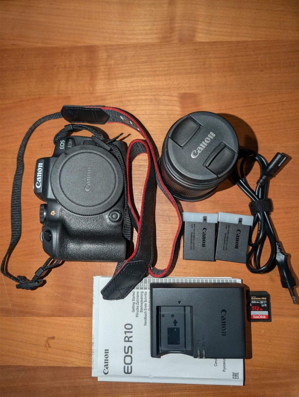Canon EOS R10 (siehe Beschreibung) (D'occasion) à Gempenach pour CHF ...