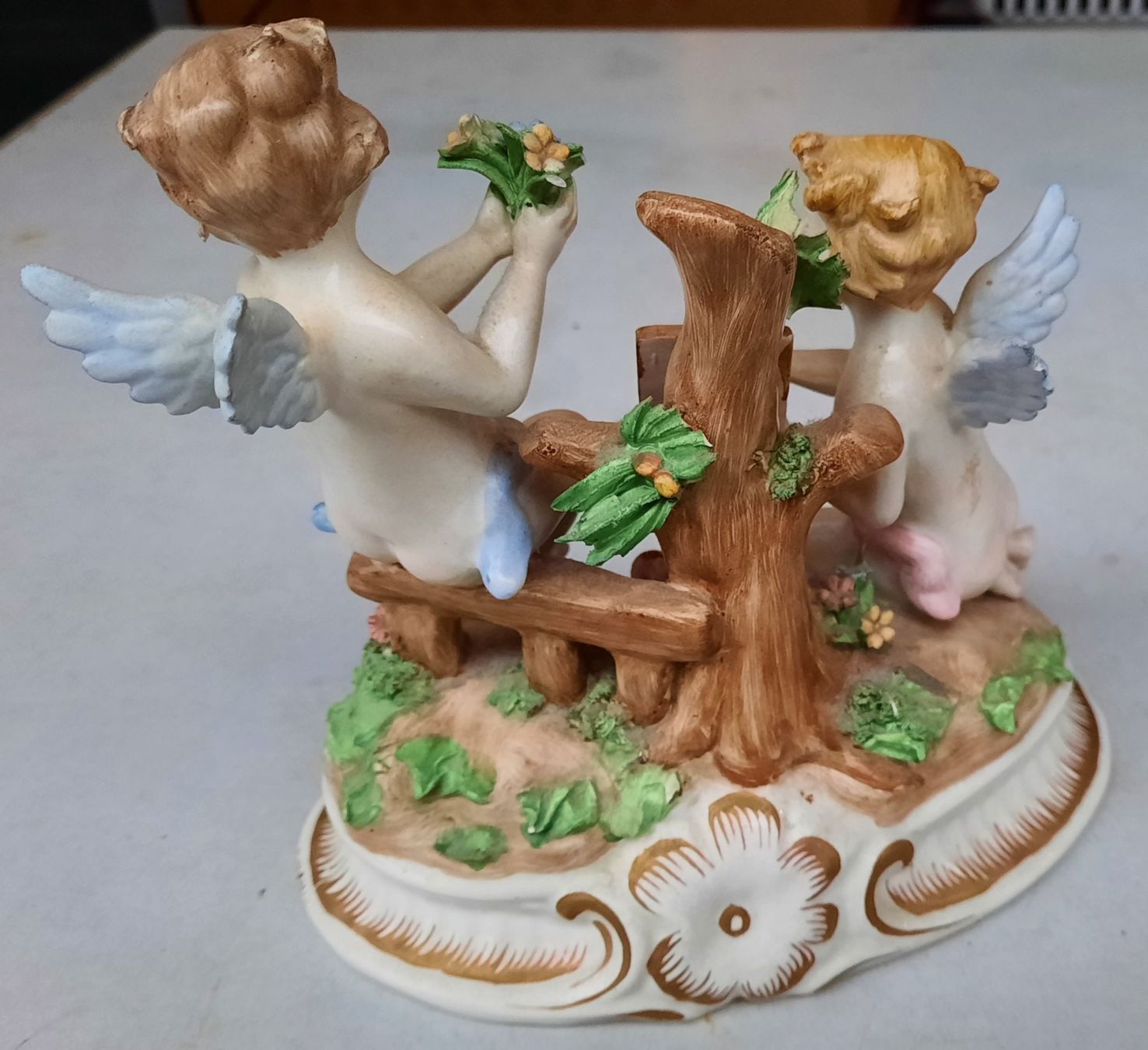 Statuette: Antike Porzellanfigur mit Engel – Usato da Weinfelden venduto da JoeBaer 3