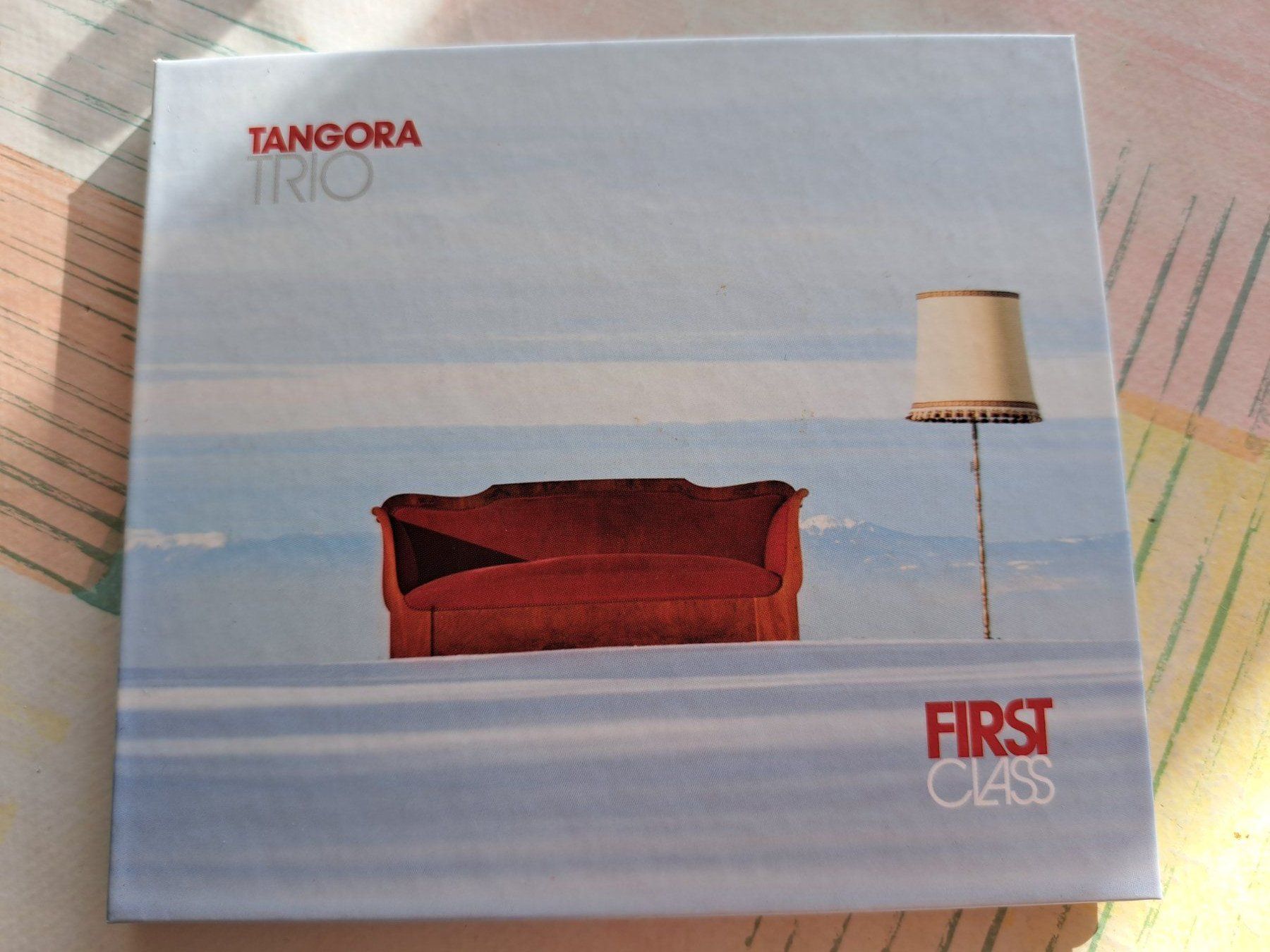 CDs: Cd Tangora Trio - First class – D'occasion à Pully par bro_n52j