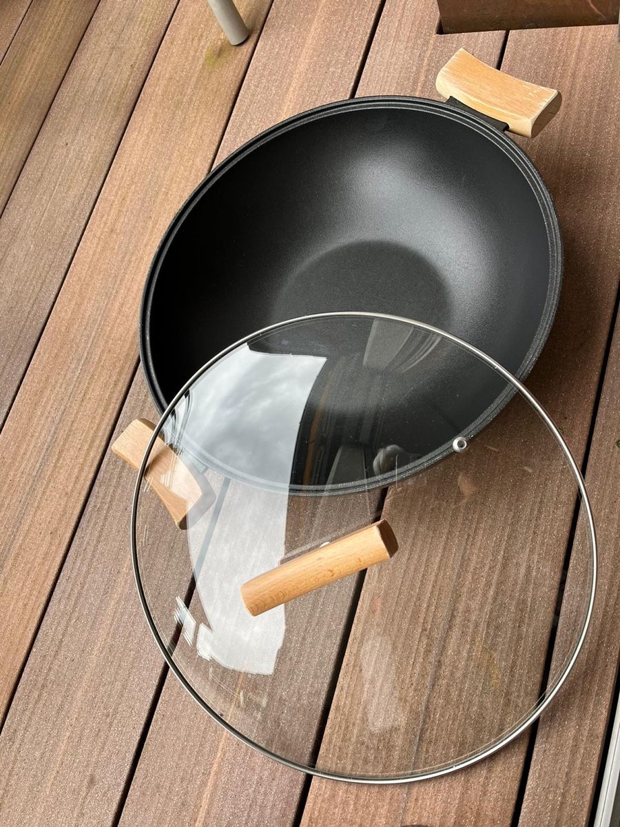 Pfannen: WOK - Pfanne – Gebraucht aus Küsnacht ZH von adr_669g 1