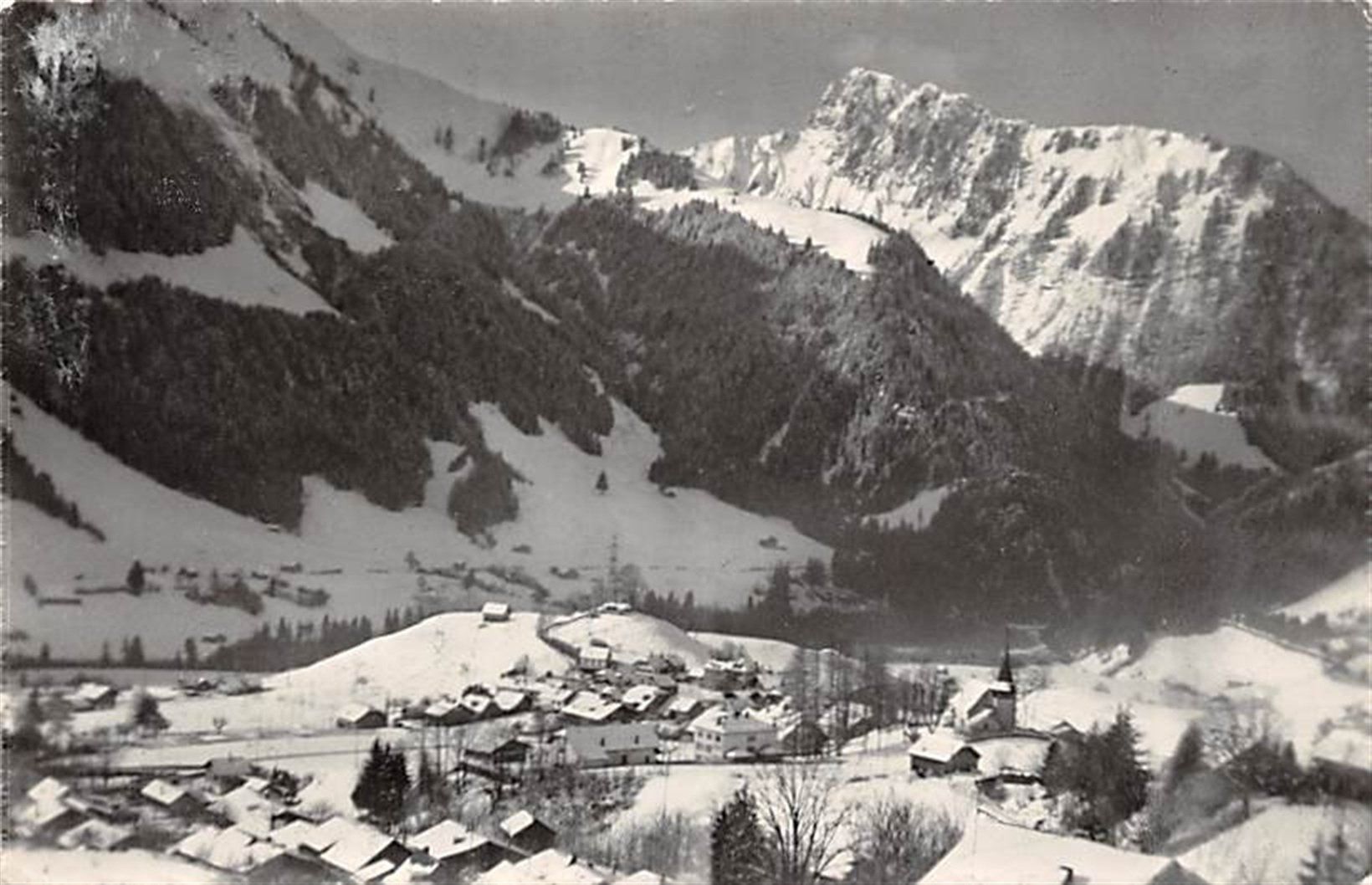 Cartes postales: Rossinière et la Dent de Corjon – D'occasion à Ottikon b.Kemptth. par Neptun1974