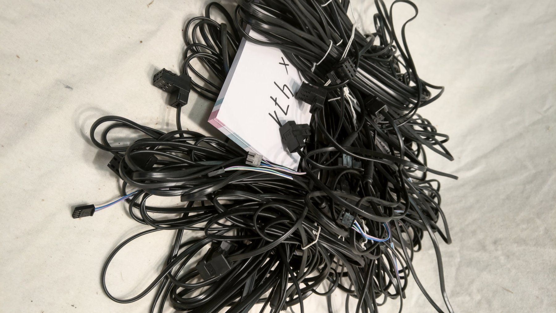 Cavi: Grosser Posten Spezialkabel (x471) – Nuovo (secondo la descrizione) da Däniken SO venduto da Profog1 1