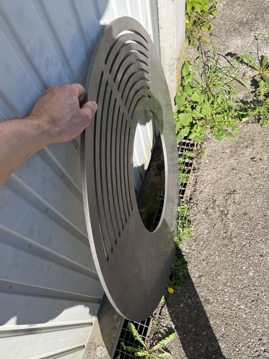 Bracieri: Grillplatte Durchmesser 910mm – Nuovo e nell'imballaggio originale da Oberwil-Lieli venduto da metal-works 2