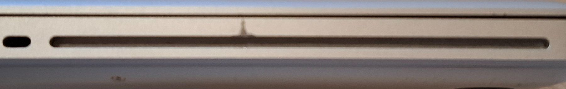 Apple Notebook: Apple MacBook Pro 15" (A1286, i7) – Usato da Zihlschlacht venduto da fam_k2hl 5