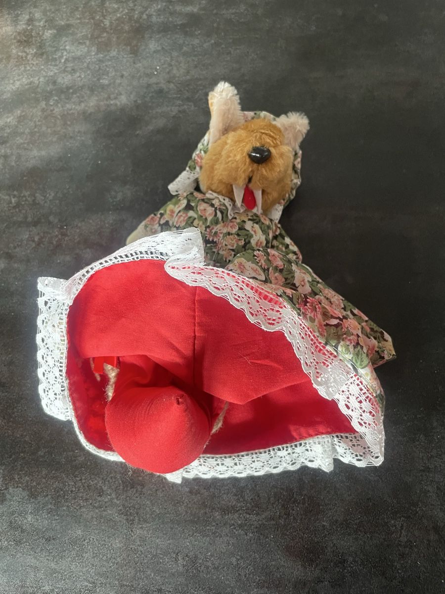 Bambole: Poupée Petit Chaperon Rouge Loup Réversible – Usato da Vallamand venduto da Bricbracbroc82 6
