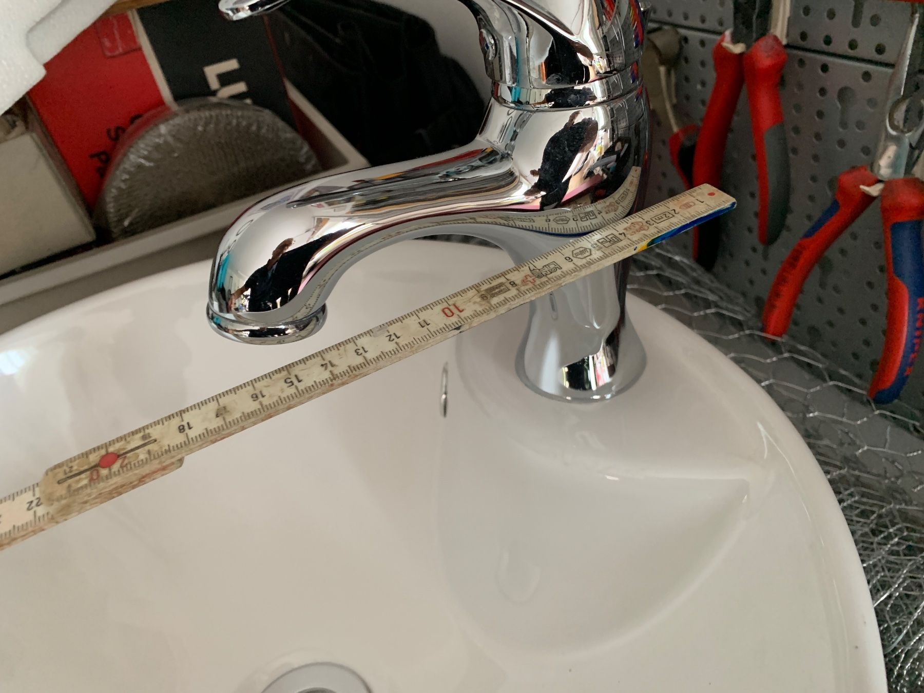 Lavabi & lavandini: Lavabo mit Armatur – Usato da Büetigen venduto da inf_9gyb 3