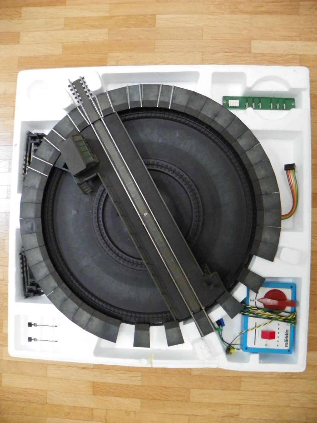 Märklin Modelleisenbahnen: Märklin 7286 Drehscheibe H0 – Gebraucht aus Kriens von mel_r9w8 1