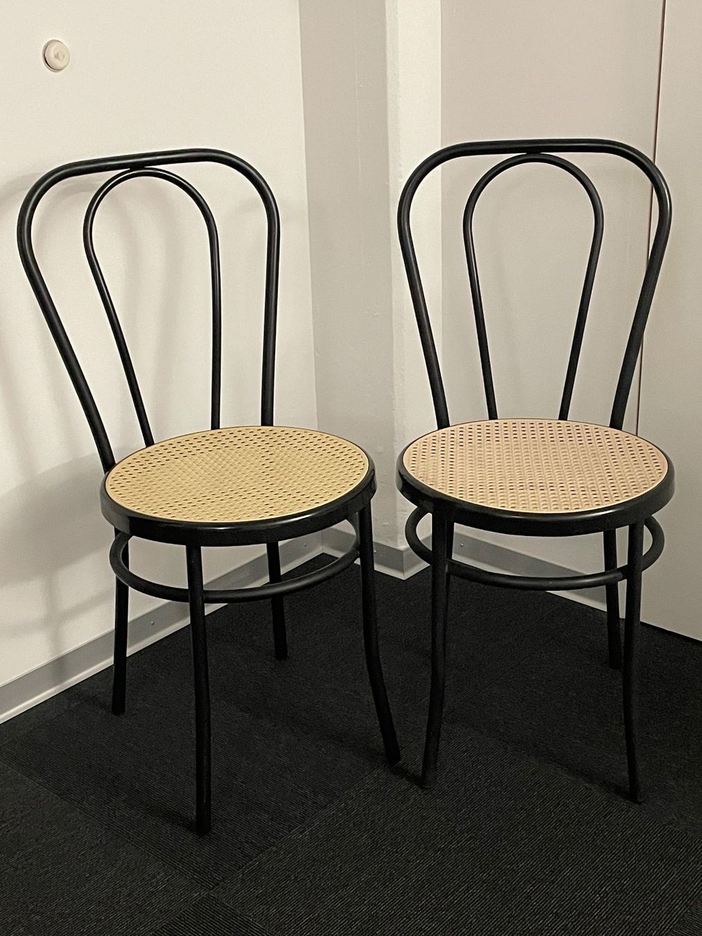 Stühle: 2er Set Bistrostühle im Thonet-Stil – Gebraucht aus Zürich von plumita 1