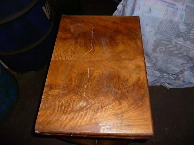 Tavoli: ancienne table de jeux – Usato da St. Maurice venduto da Benoit12 2