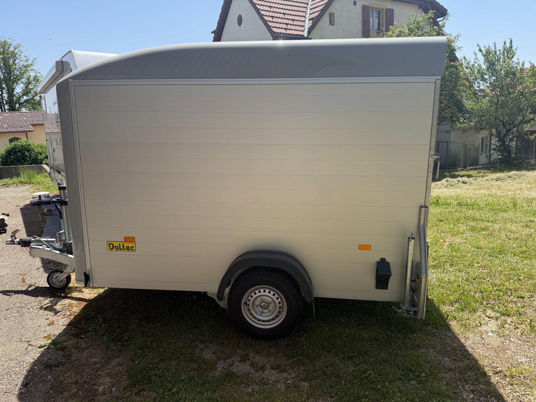 Cheval Liberte Rimorchi: Remorque Cheval Liberté Aero C300 – Usato da La Neuveville venduto da Bad_turtle 1