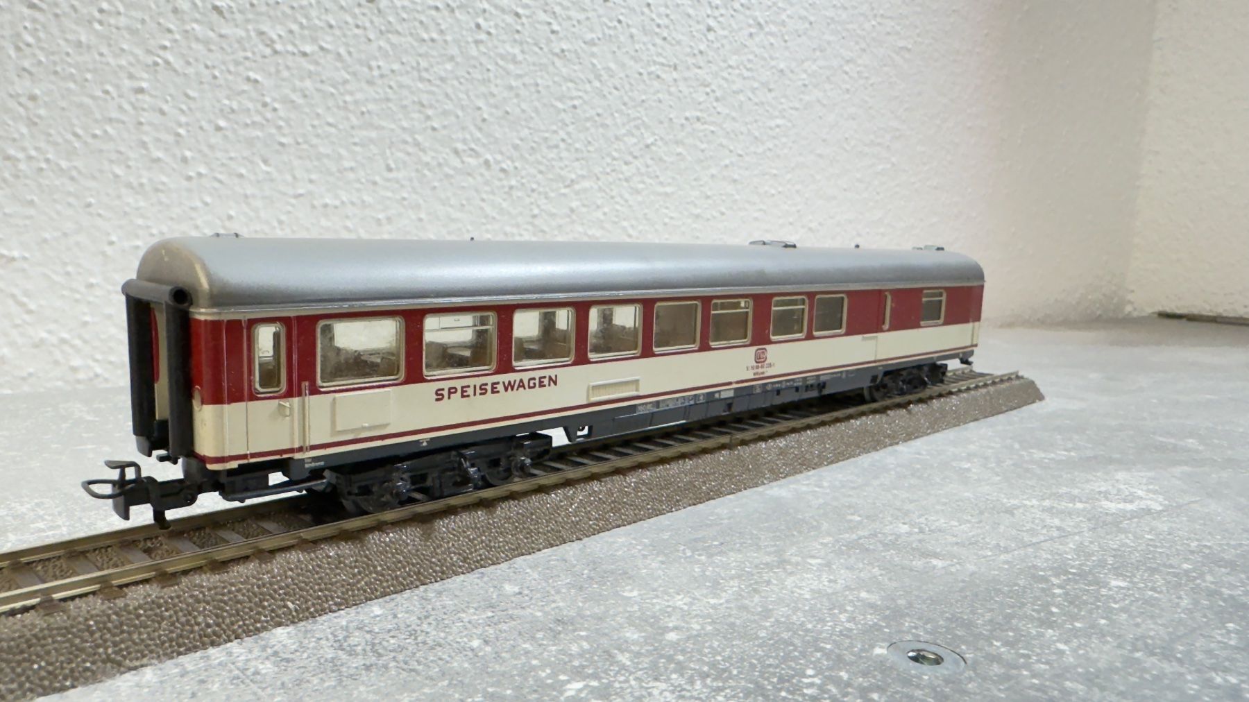 Märklin Modellini di ferrovie: Märklin Speisewagen H0 / AC – Usato da Schlieren venduto da rat_lq6b 3