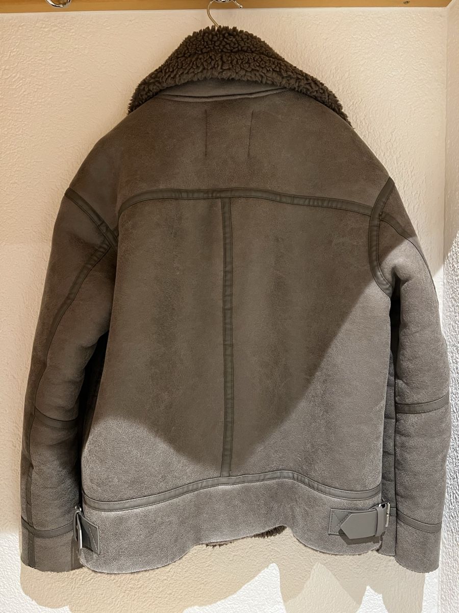 Zara Cappotti: Winterjacke XS von ZARA - Gratisversand – Nuovo (secondo la descrizione) da Frutigen venduto da lurit 1