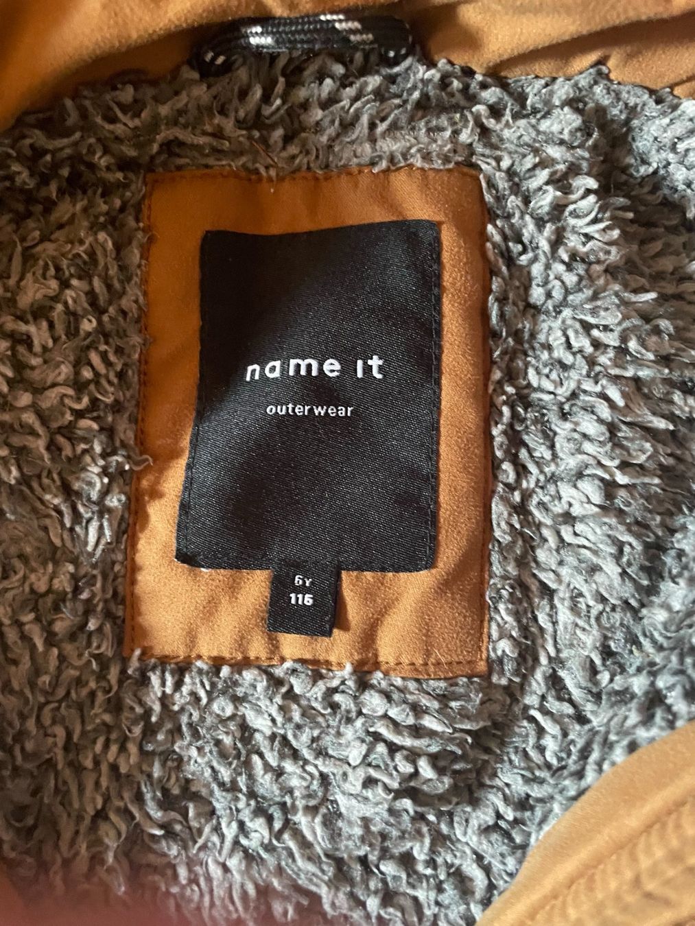Name It Vestes & Manteaux: Winterjacke Name It Grösse 116 – D'occasion à Teufenthal AG par sleeepless1987 3