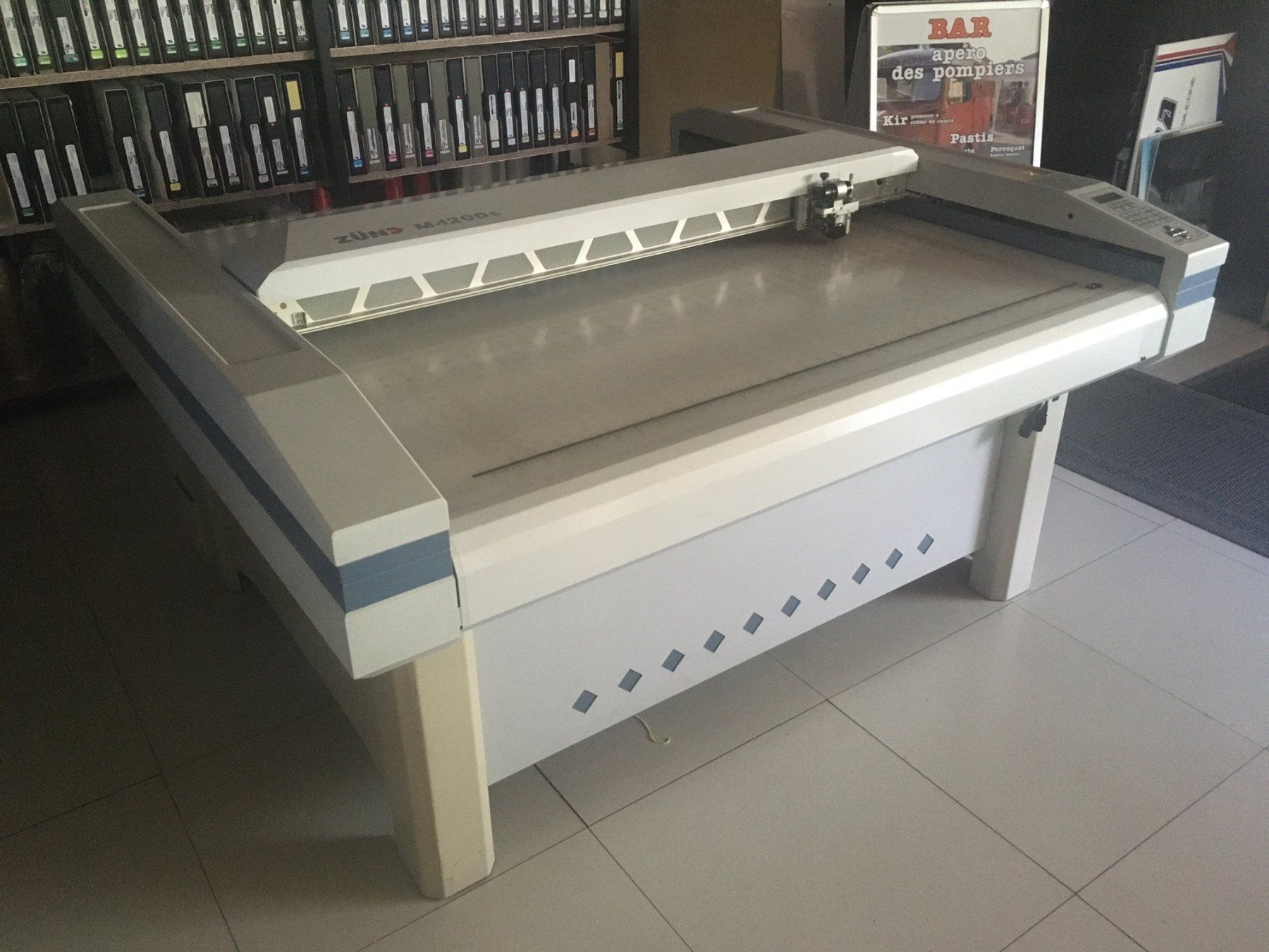 Imprimantes: Plotter Zünd M-1200s – D'occasion à Canobbio par SCARABEO88 1