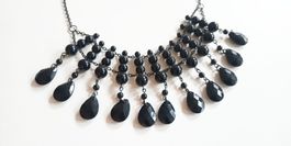 Collier fantaisie noir style gothique